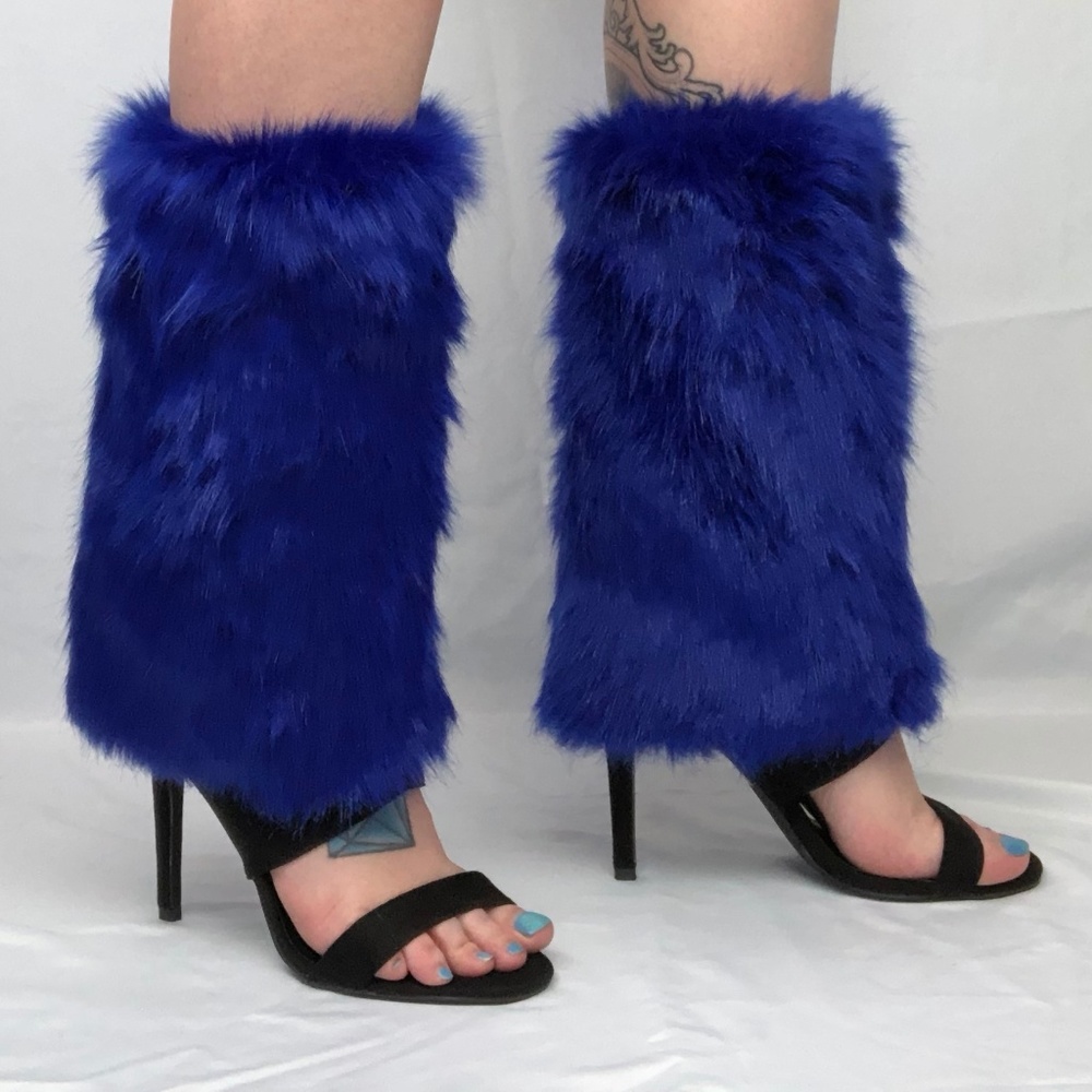 * Royal Warming Heart * Velvet Fur High Heel Boots - Picture 2 of 8
